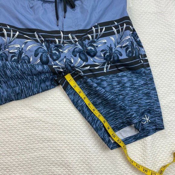 NWT Calvin Klein Floral-Print Board Shorts Swim L - Picture 11 of 11